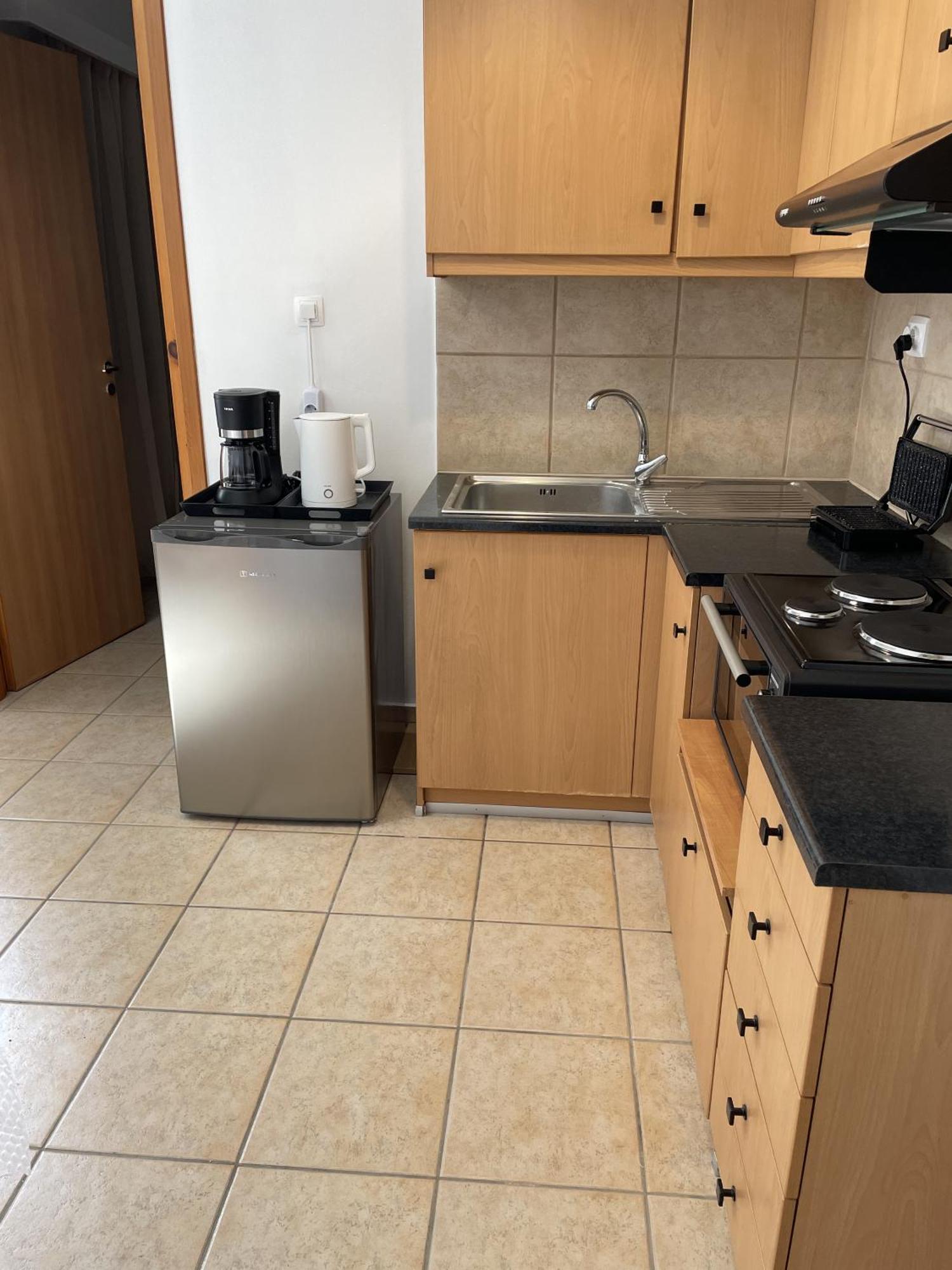 Mini Art Apartments Gerani  Екстер'єр фото