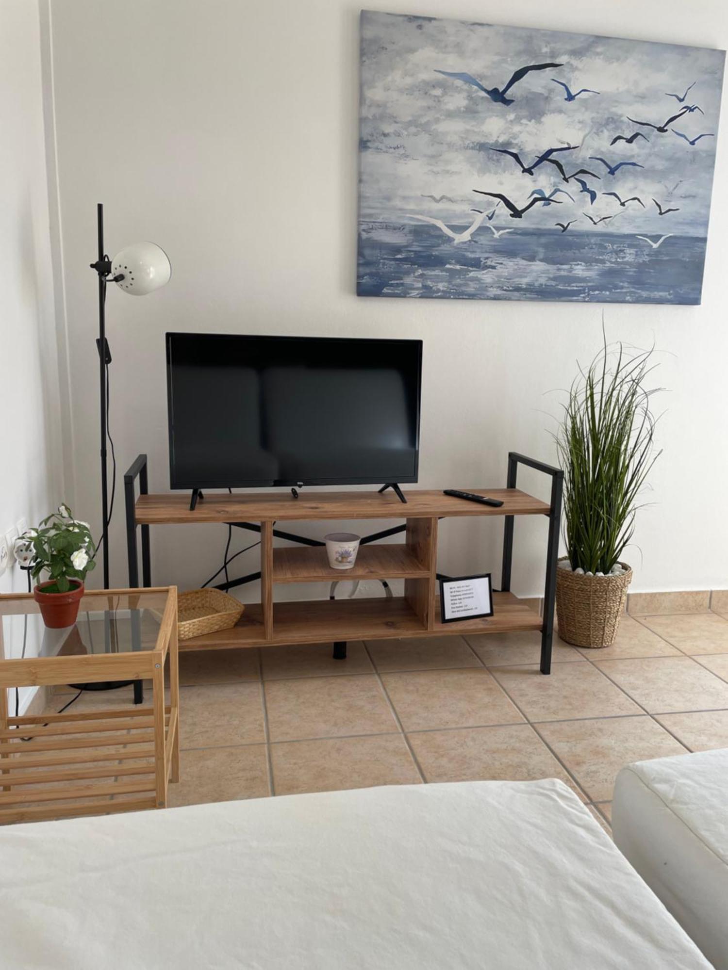 Mini Art Apartments Gerani  Екстер'єр фото