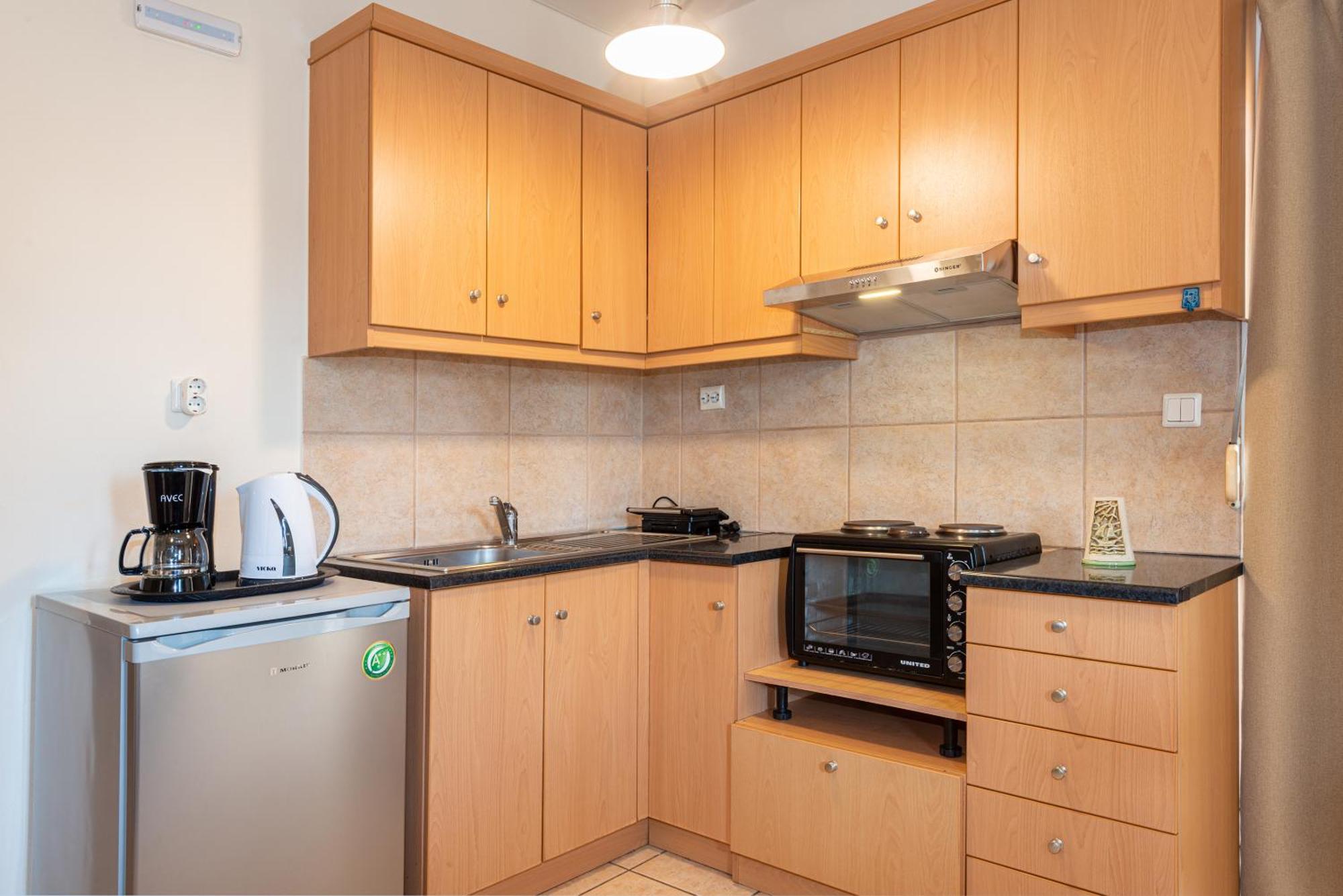Mini Art Apartments Gerani  Екстер'єр фото