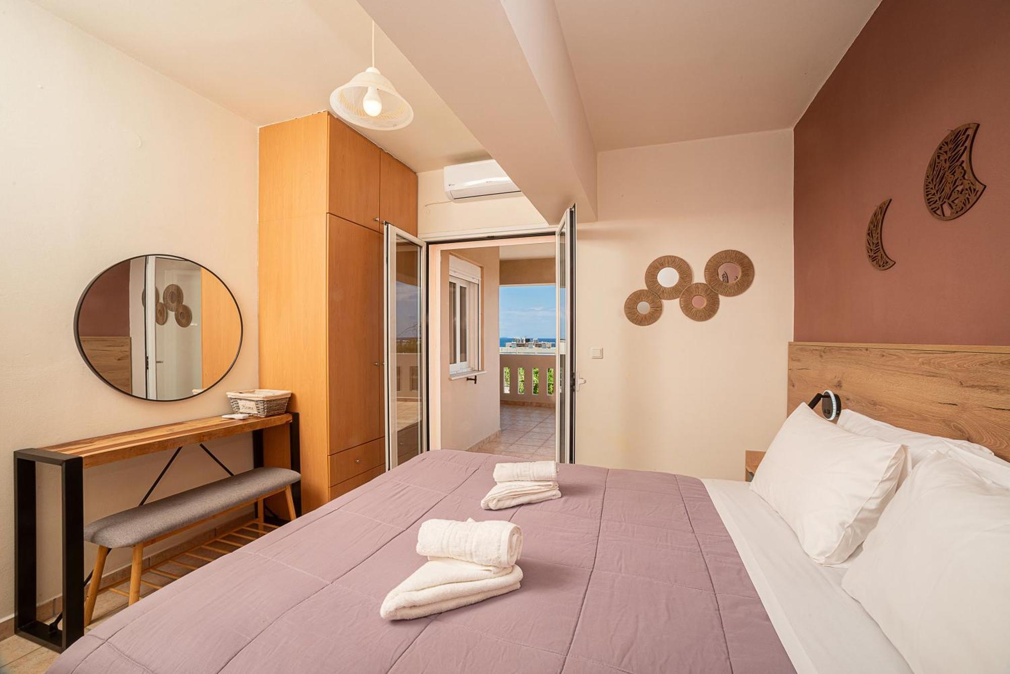 Mini Art Apartments Gerani  Екстер'єр фото